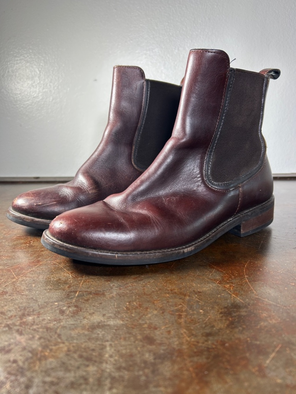 Thursday Boot Co Duchess Women’s Chelsea Boots Dark Brown Leather Size 7.5